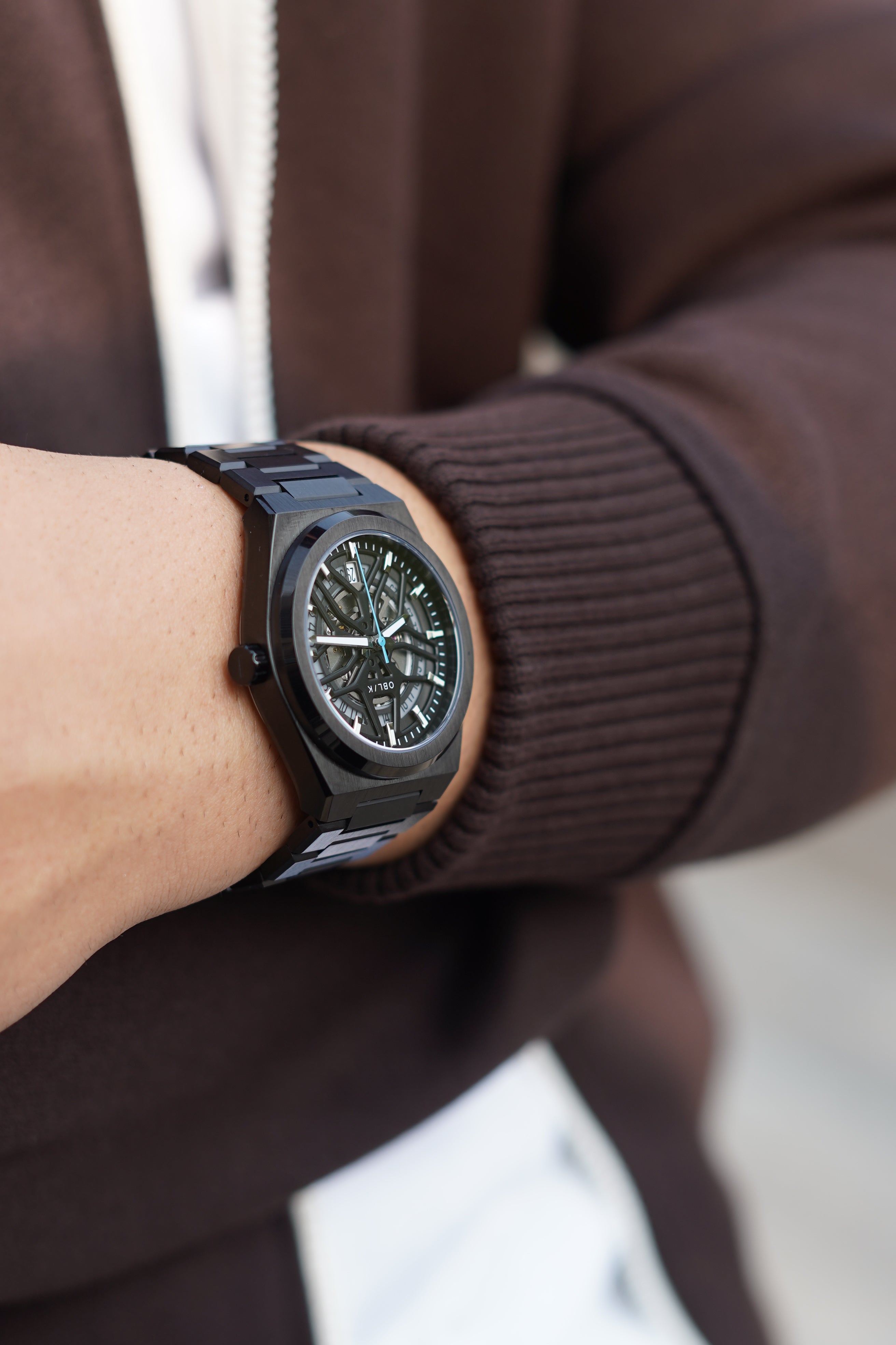 Velocity - Matte Black