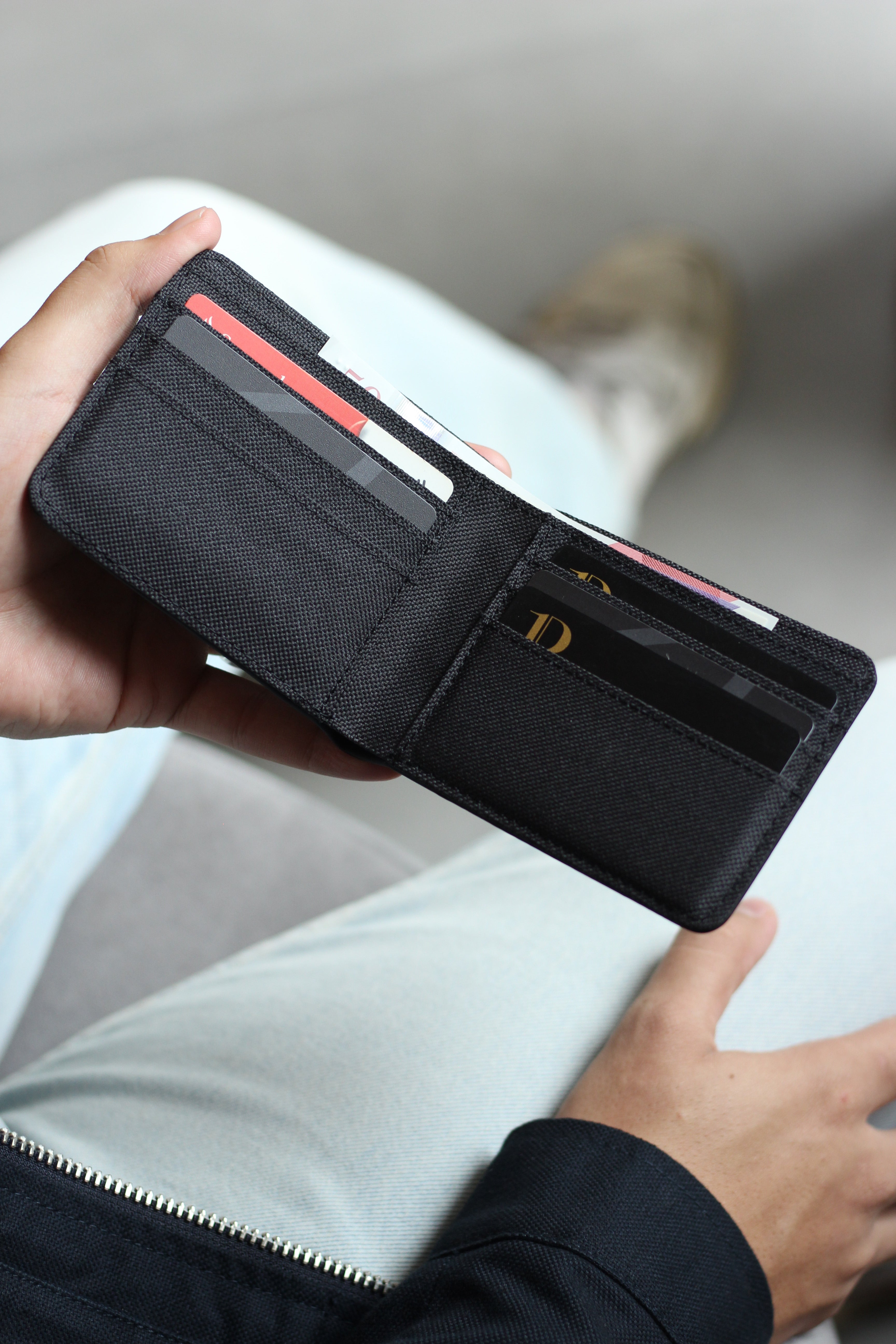 Crest Billfold