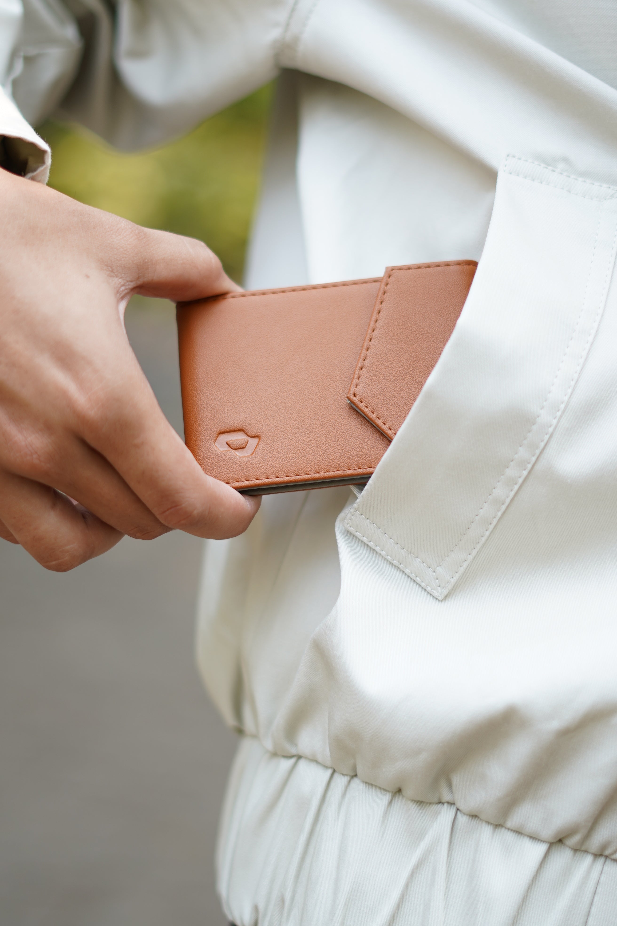 Access Bifold