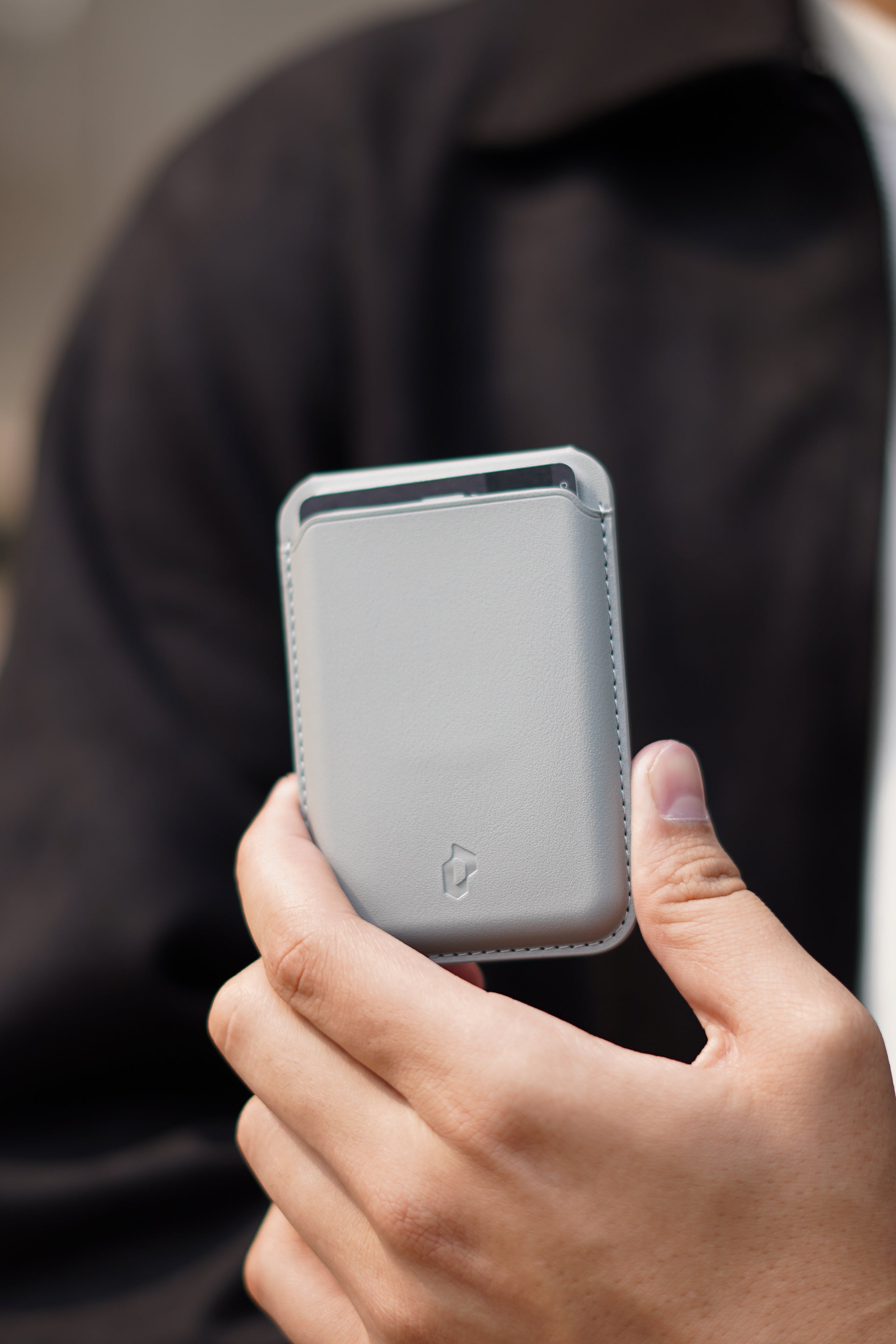 Demy Mag-Safe Wallet and Stand