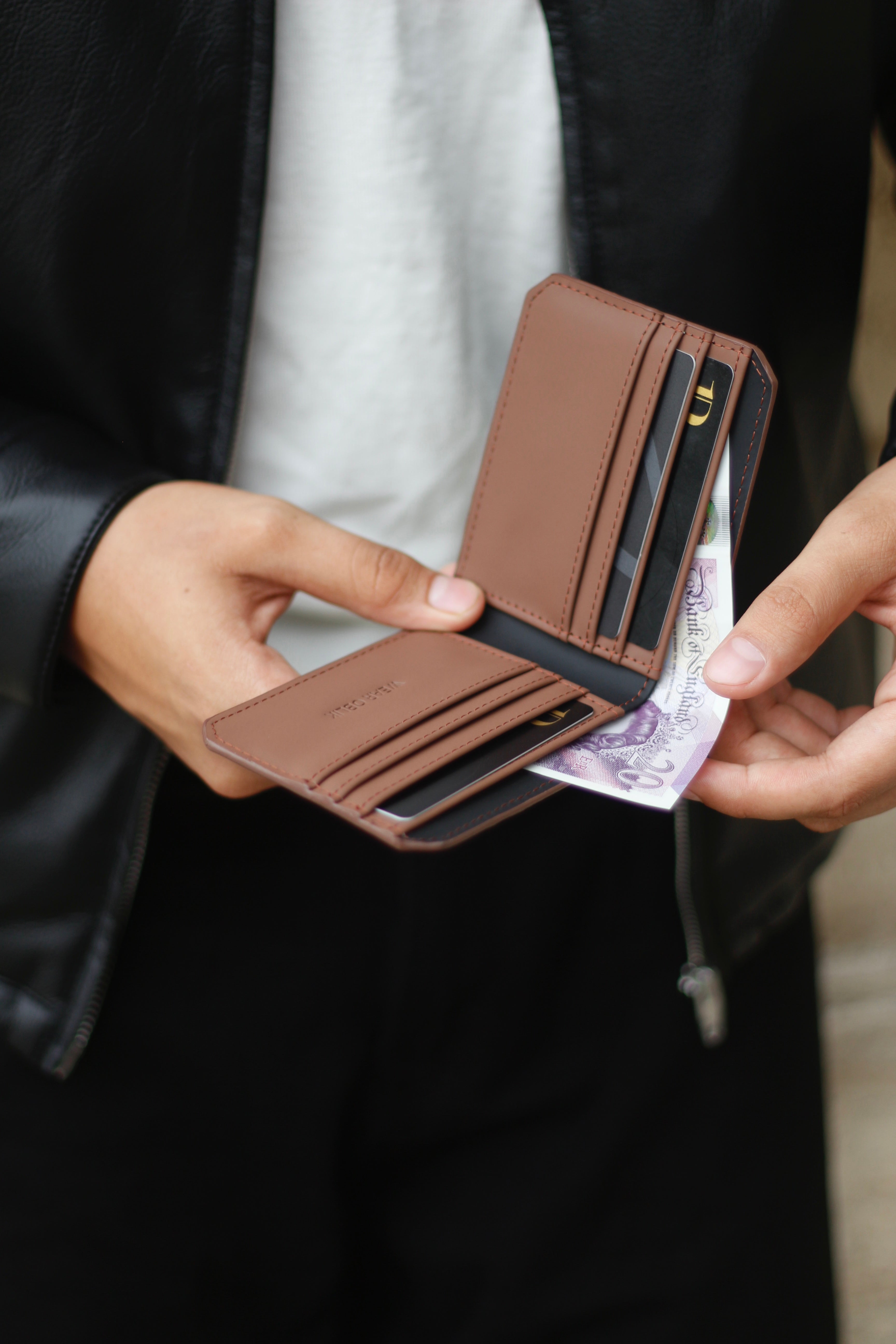 Azura Billfold