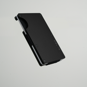 Defy Cardholder